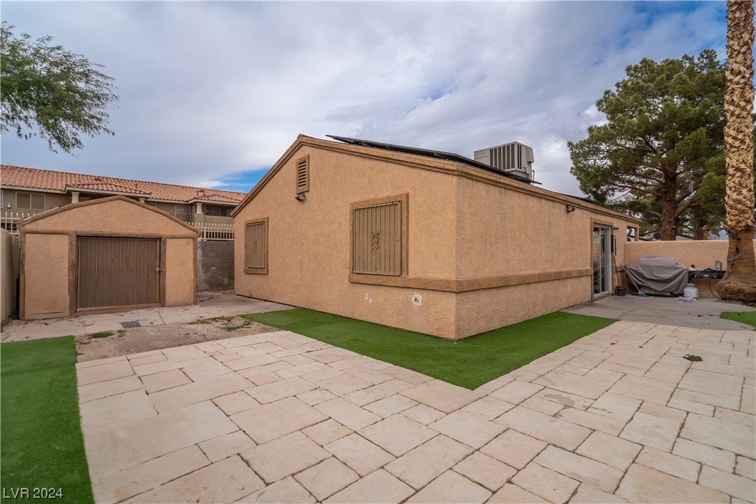 2141 Golden Hill Court