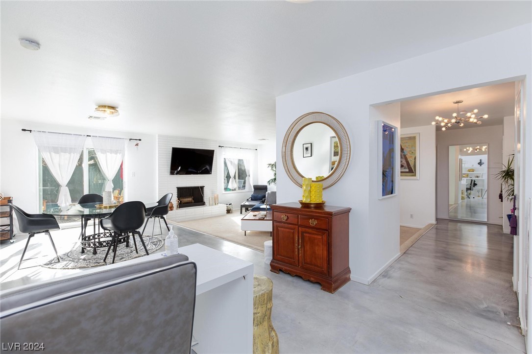 1715 Silver Mesa Way