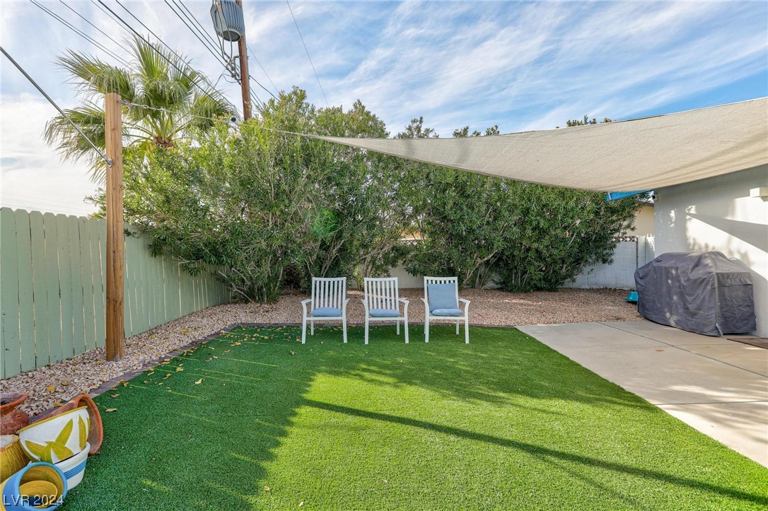 1715 Silver Mesa Way