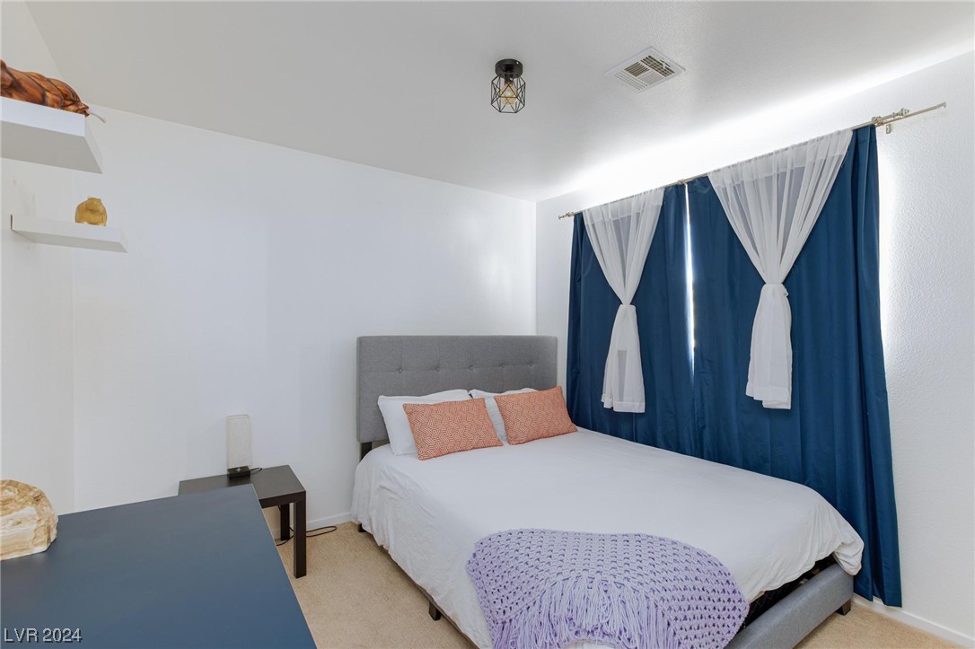 1715 Silver Mesa Way