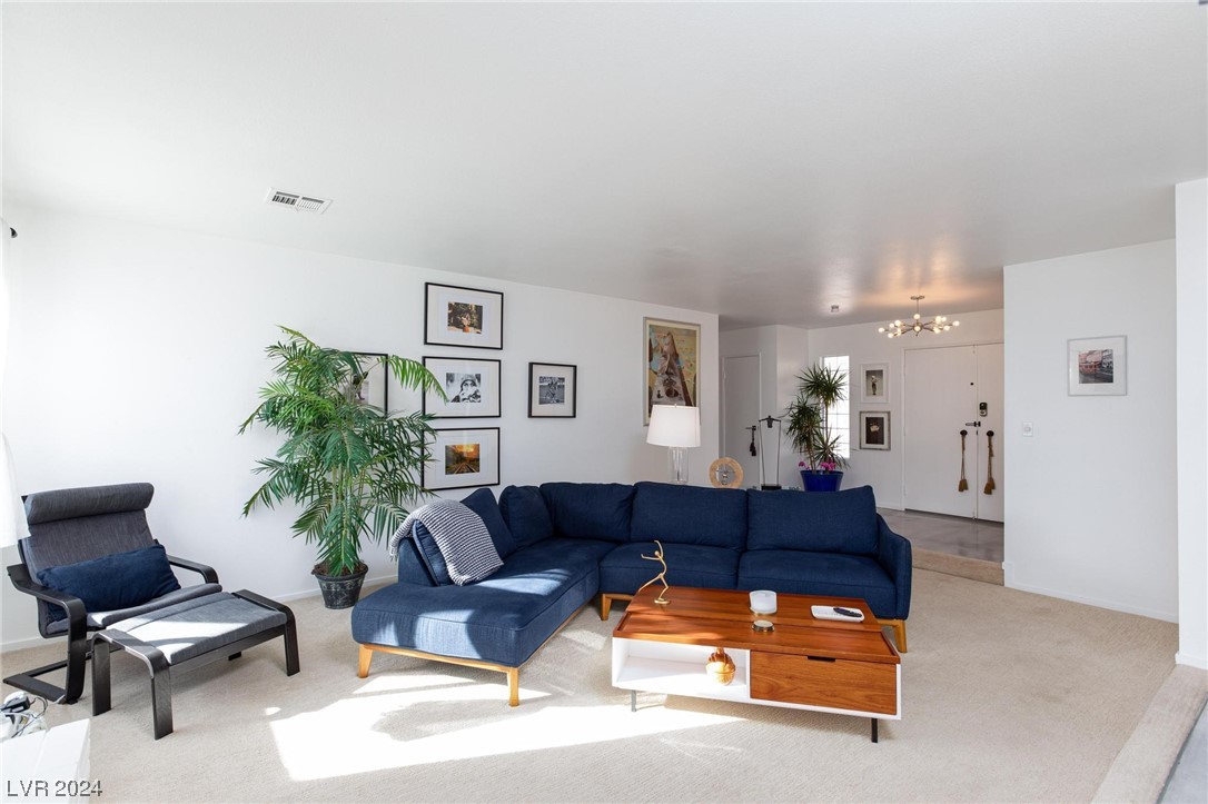 1715 Silver Mesa Way