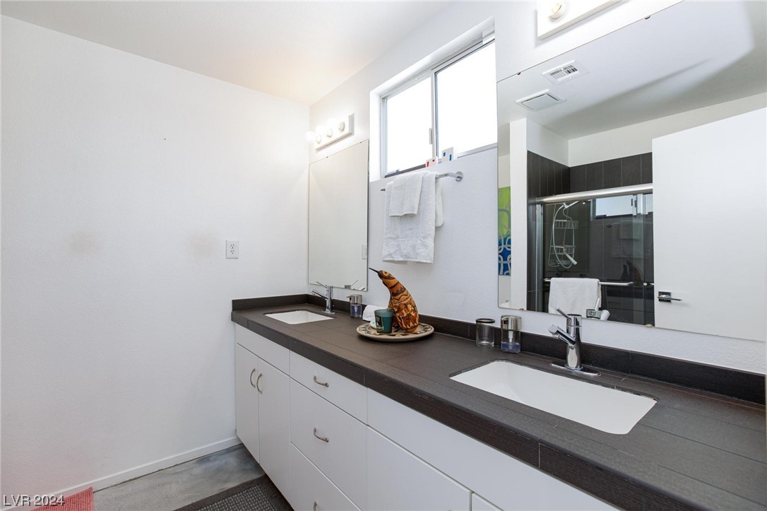 1715 Silver Mesa Way