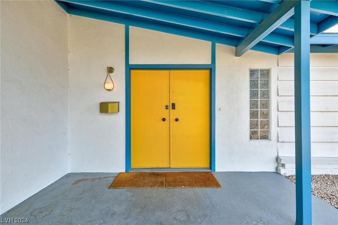 1715 Silver Mesa Way