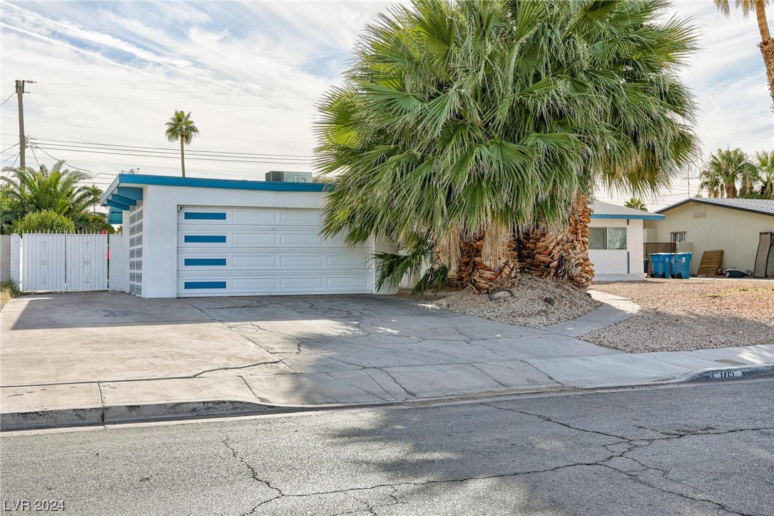 1715 Silver Mesa Way