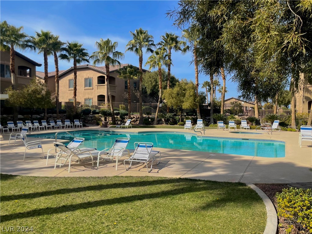 8985 South Durango Drive 2151