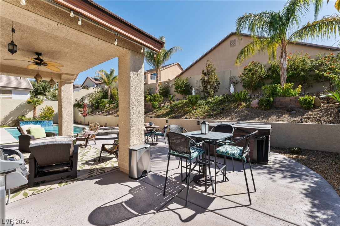 2525 Antique Blossom Avenue