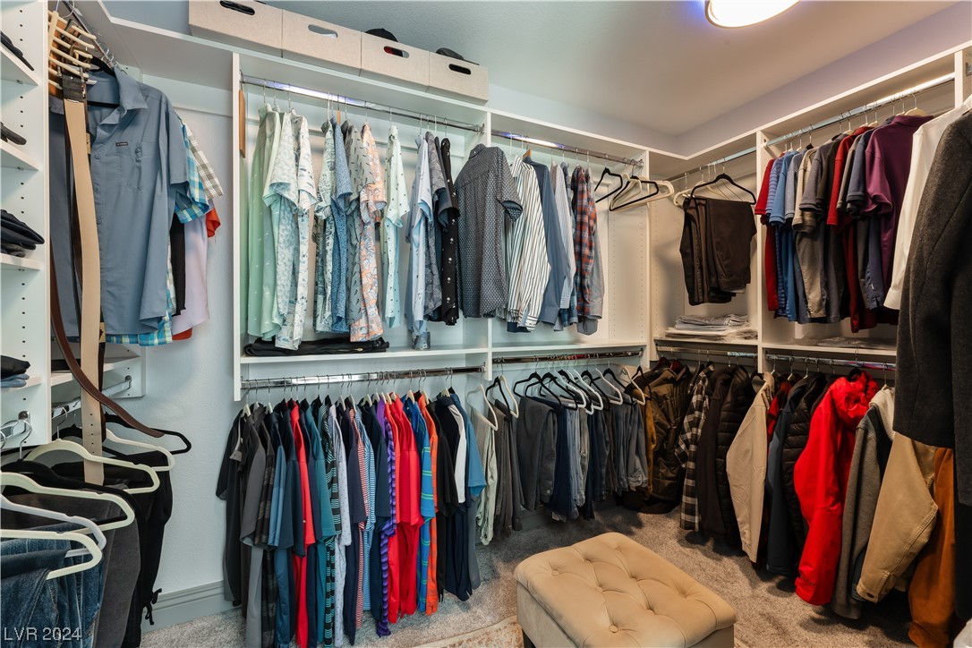 2525 Antique Blossom Avenue