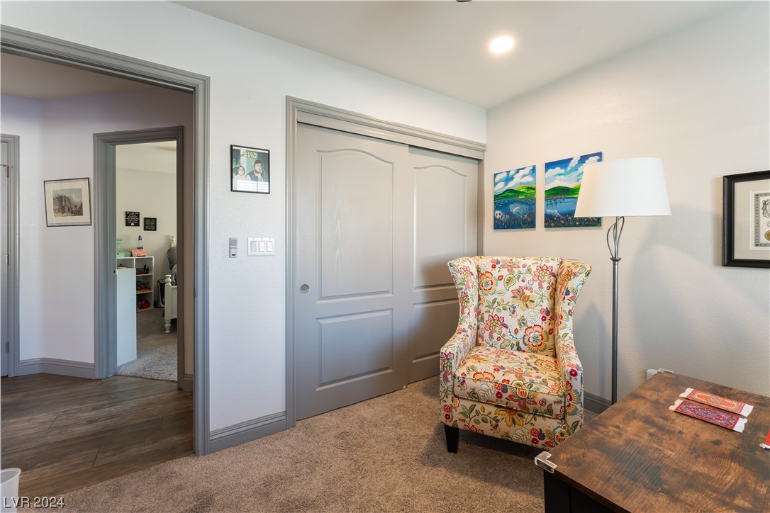 2525 Antique Blossom Avenue