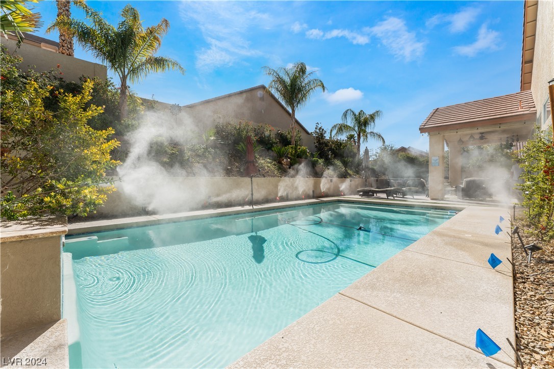 2525 Antique Blossom Avenue