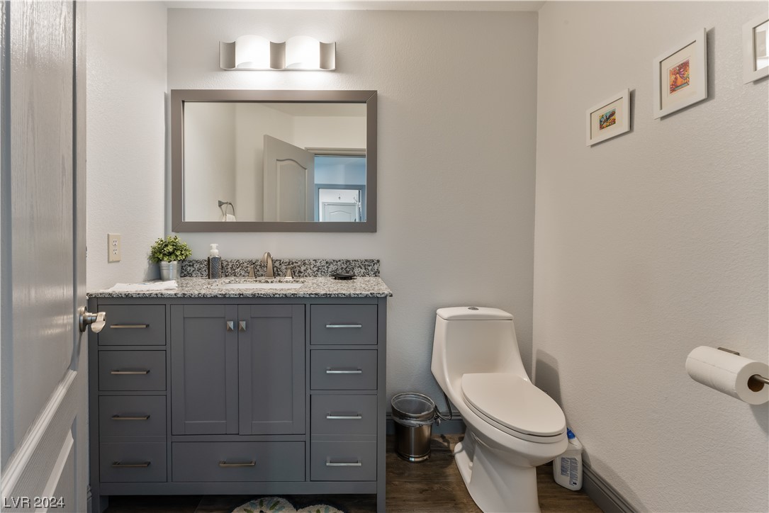 2525 Antique Blossom Avenue