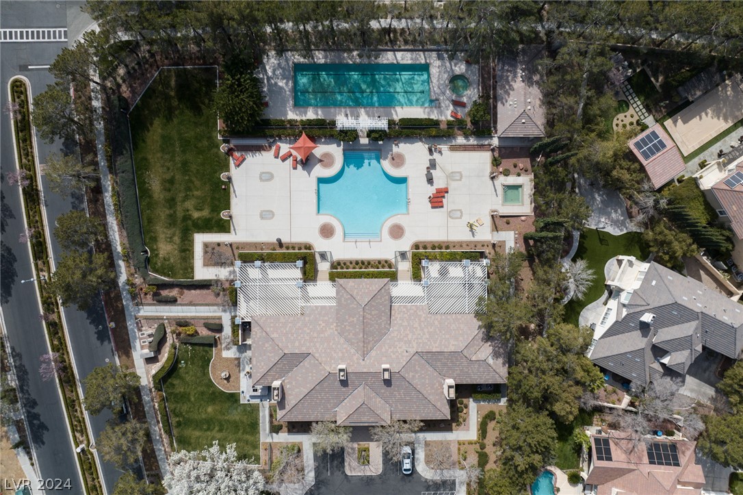 9713 Winter Palace Drive