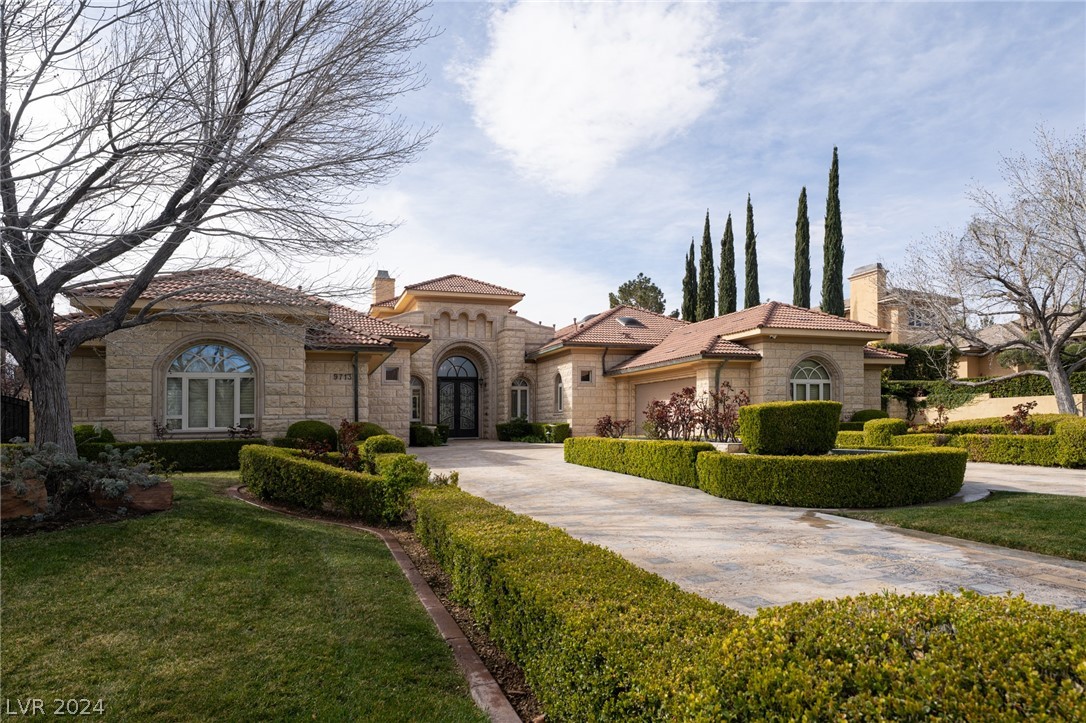 9713 Winter Palace Drive