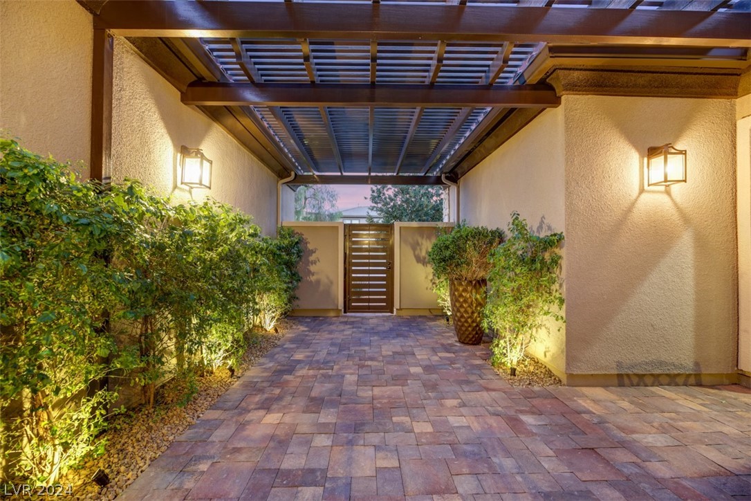 2172 Pont National Drive