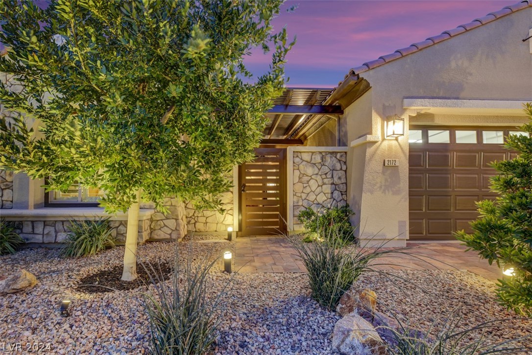 2172 Pont National Drive