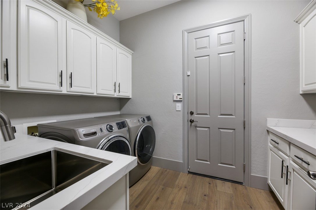 2172 Pont National Drive