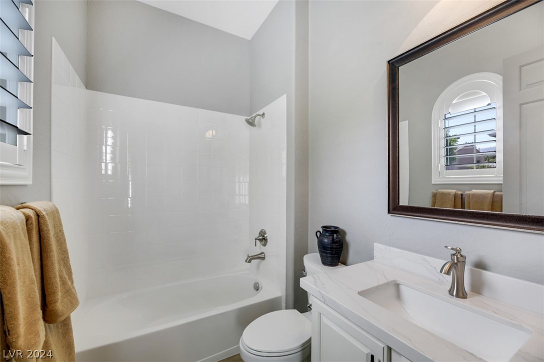 2172 Pont National Drive