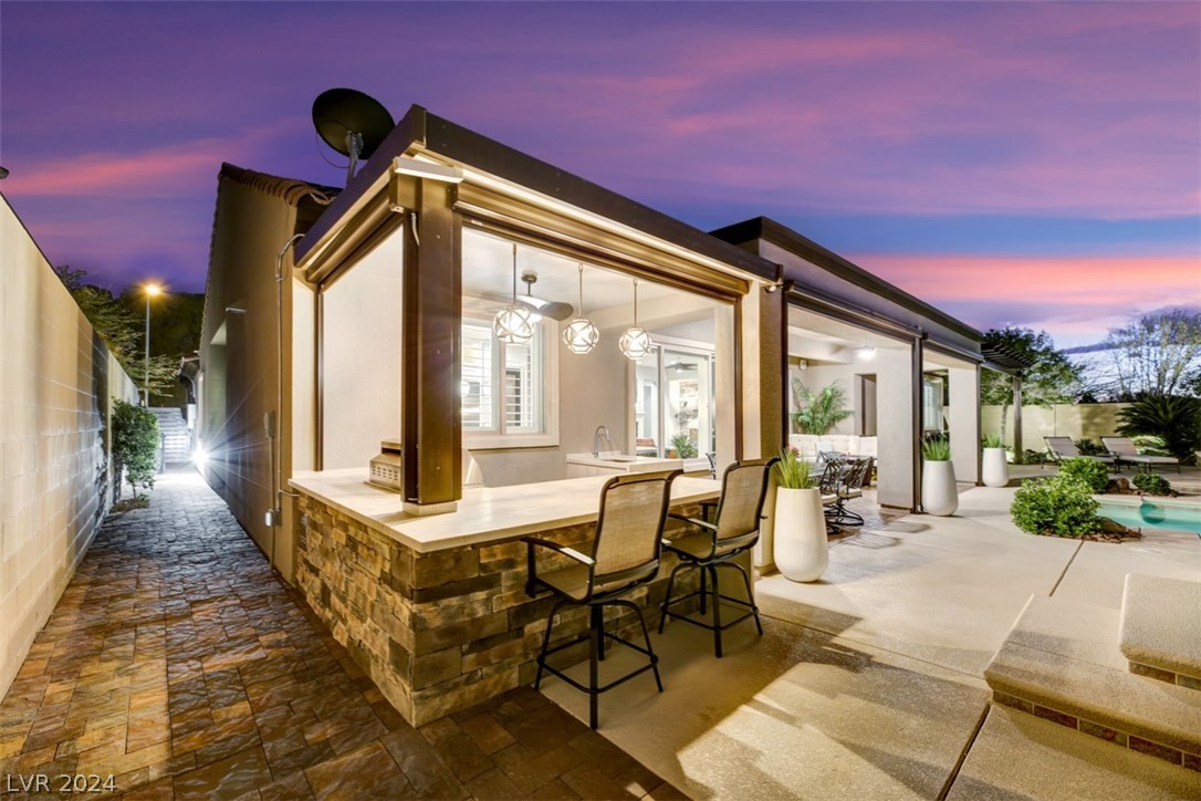 2172 Pont National Drive