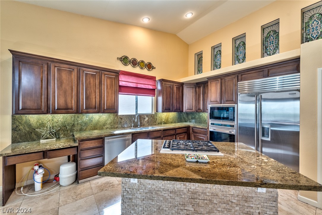2520 Silver Beach Drive