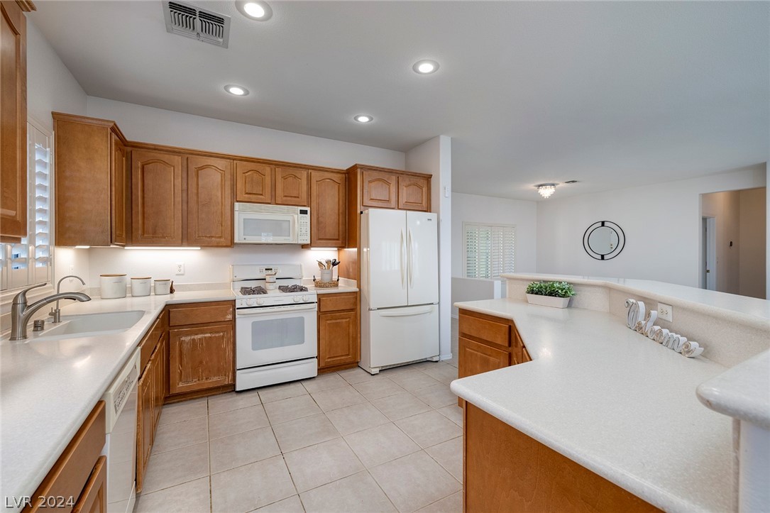 2799 Goldcreek Street