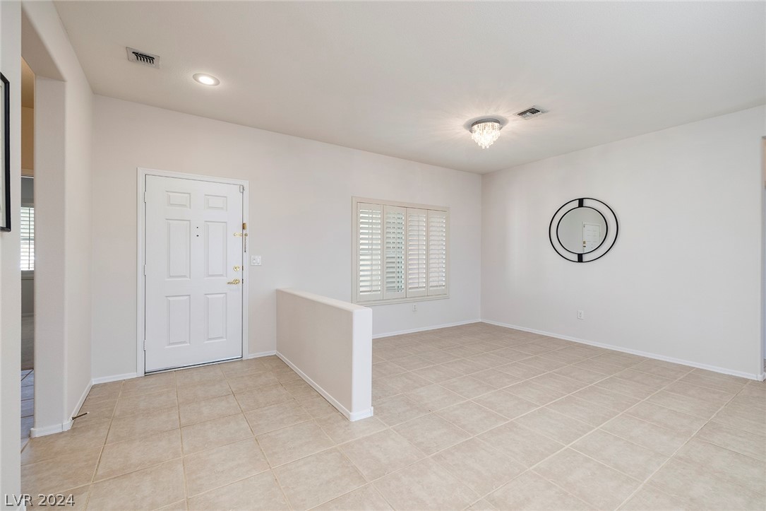 2799 Goldcreek Street