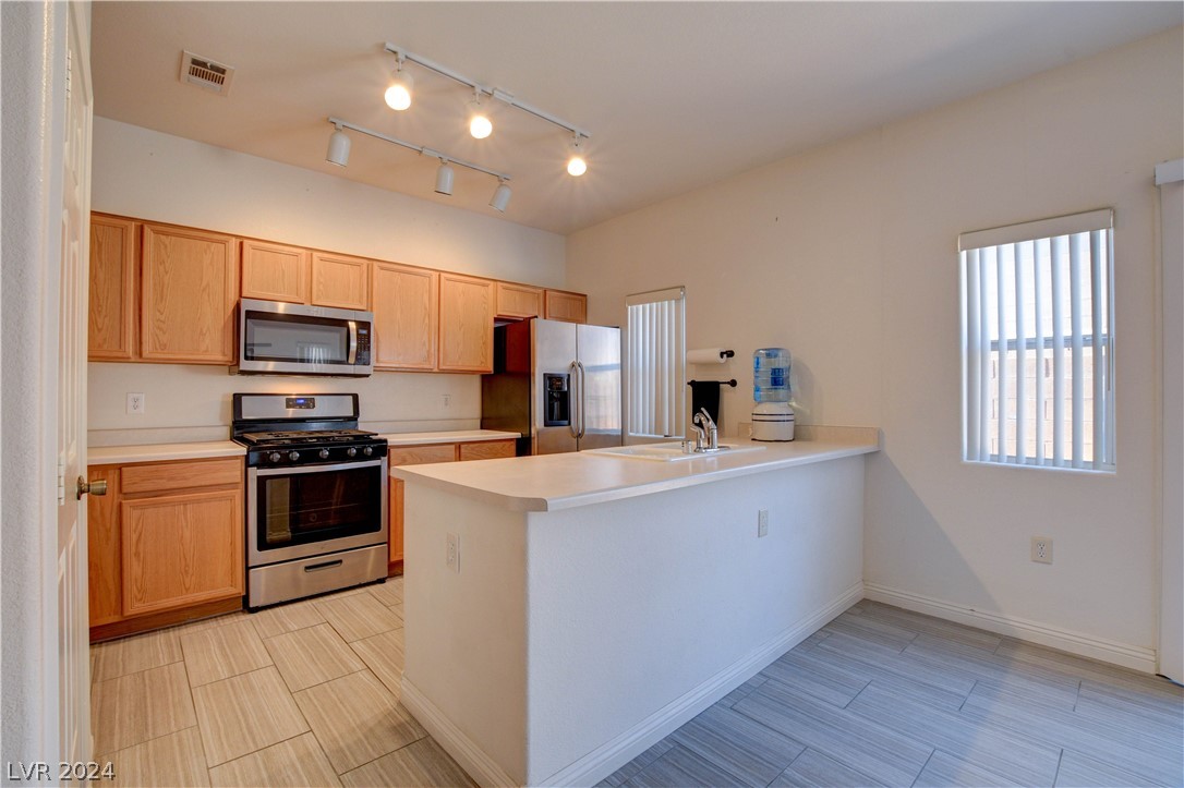 9303 Gilcrease Avenue 1083