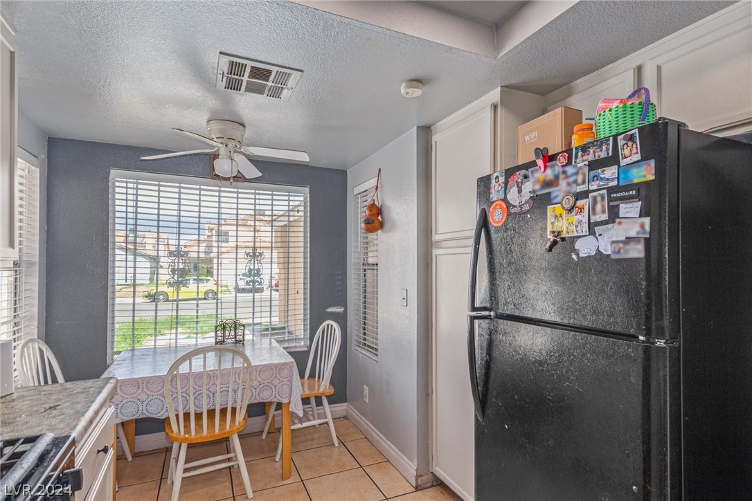 4541 Doig Lane