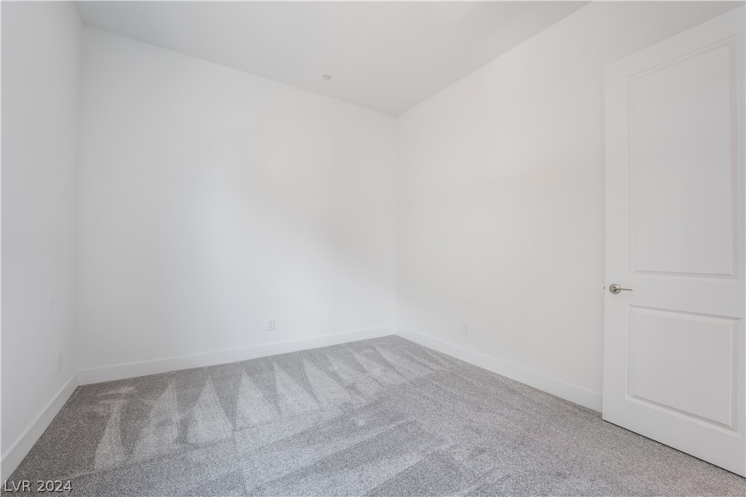 829 Stepney Place