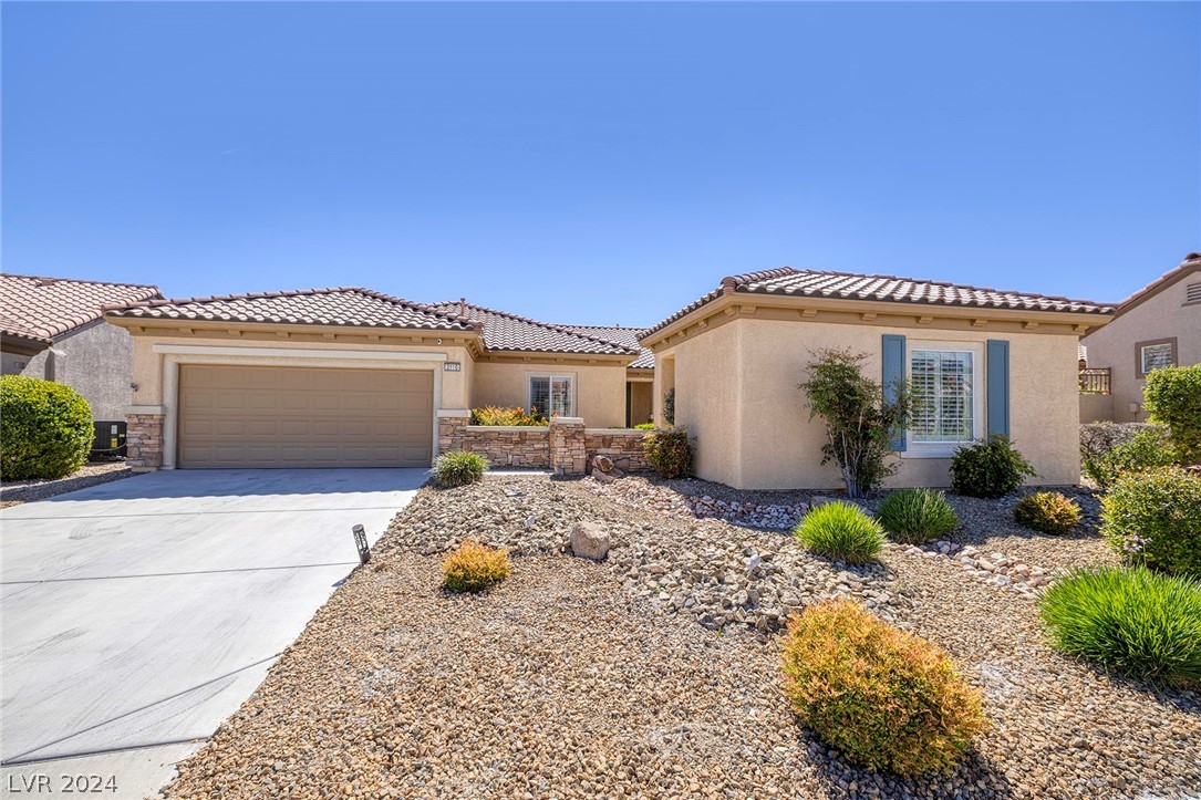 2110 Sandstone Cliffs Drive