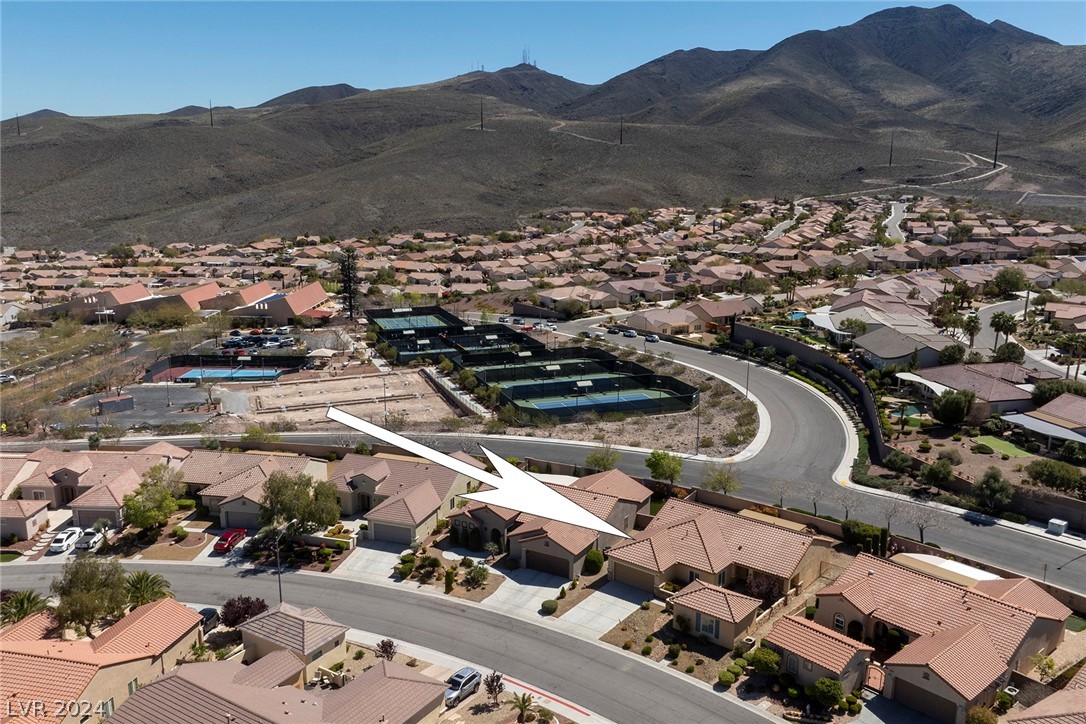 2110 Sandstone Cliffs Drive