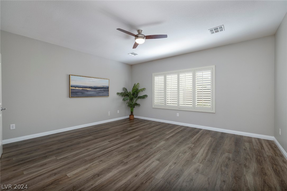 2110 Sandstone Cliffs Drive