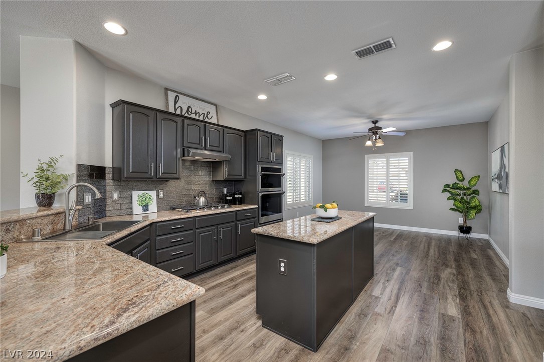 2110 Sandstone Cliffs Drive