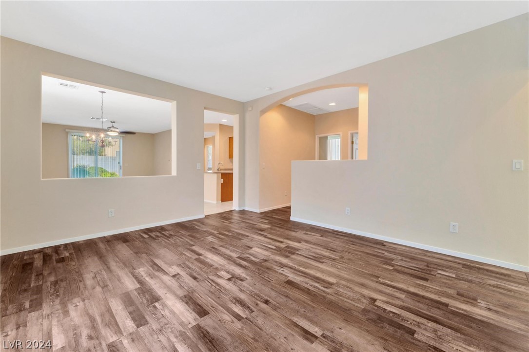 5623 Doe Springs Place