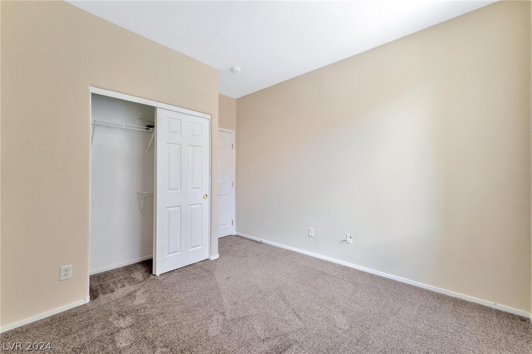 5623 Doe Springs Place