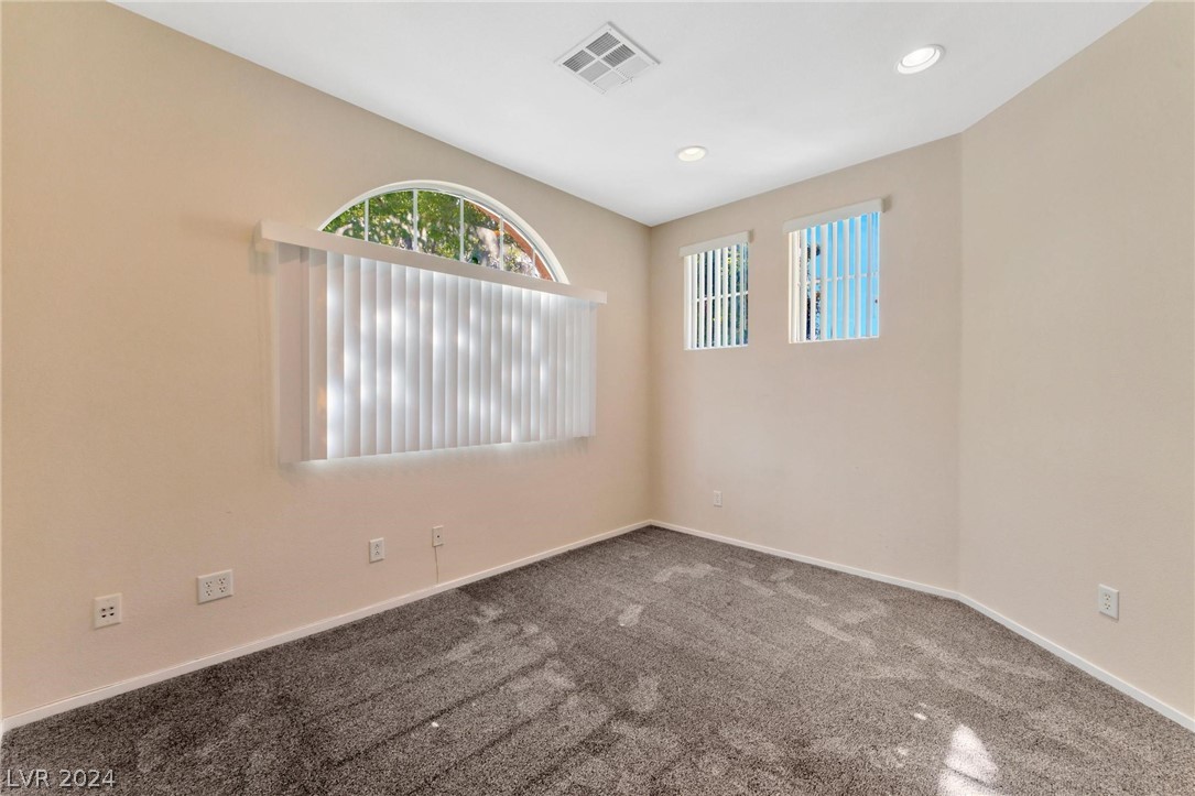 5623 Doe Springs Place