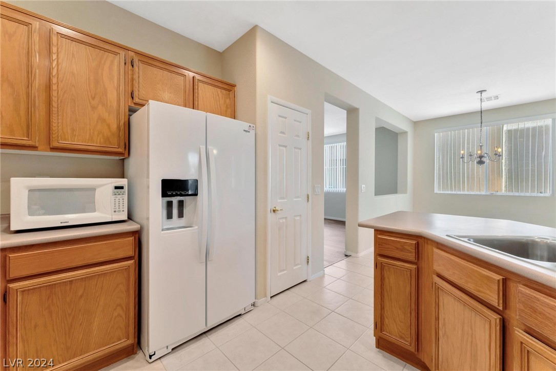 5623 Doe Springs Place