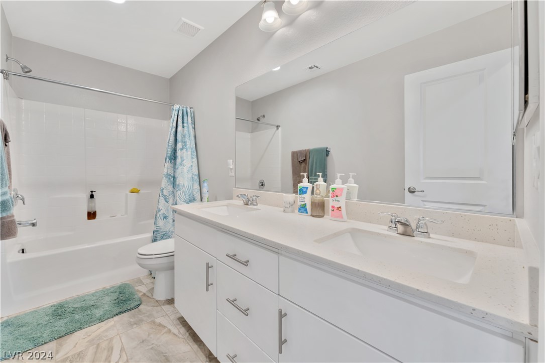 101 Rock Crossing Avenue