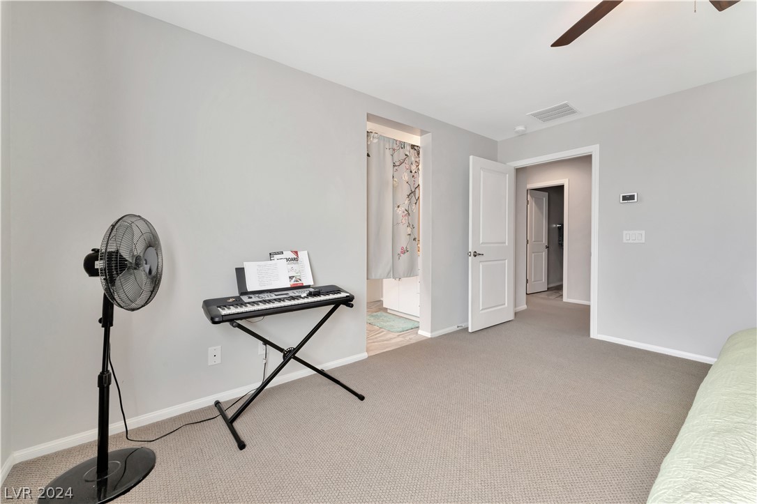 101 Rock Crossing Avenue