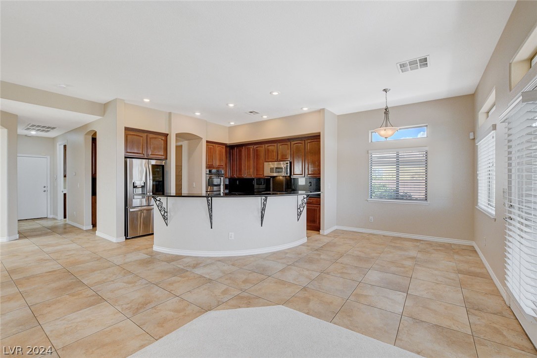 8410 Tevere Valley Street