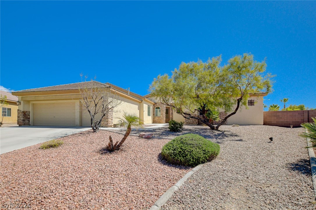 8410 Tevere Valley Street