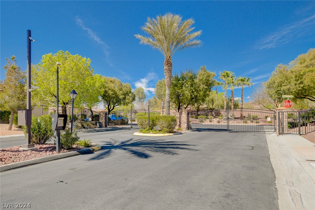 8410 Tevere Valley Street