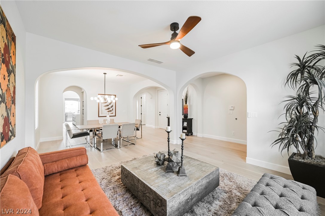 932 White Feather Lane