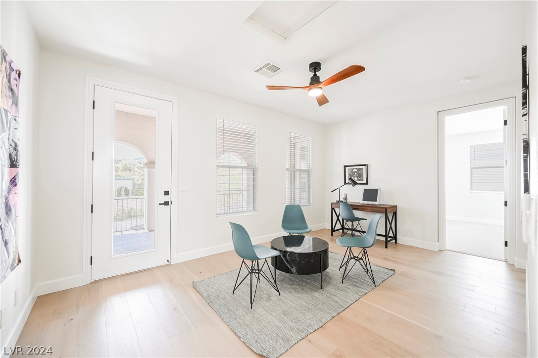 932 White Feather Lane