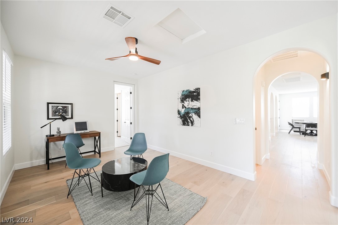 932 White Feather Lane