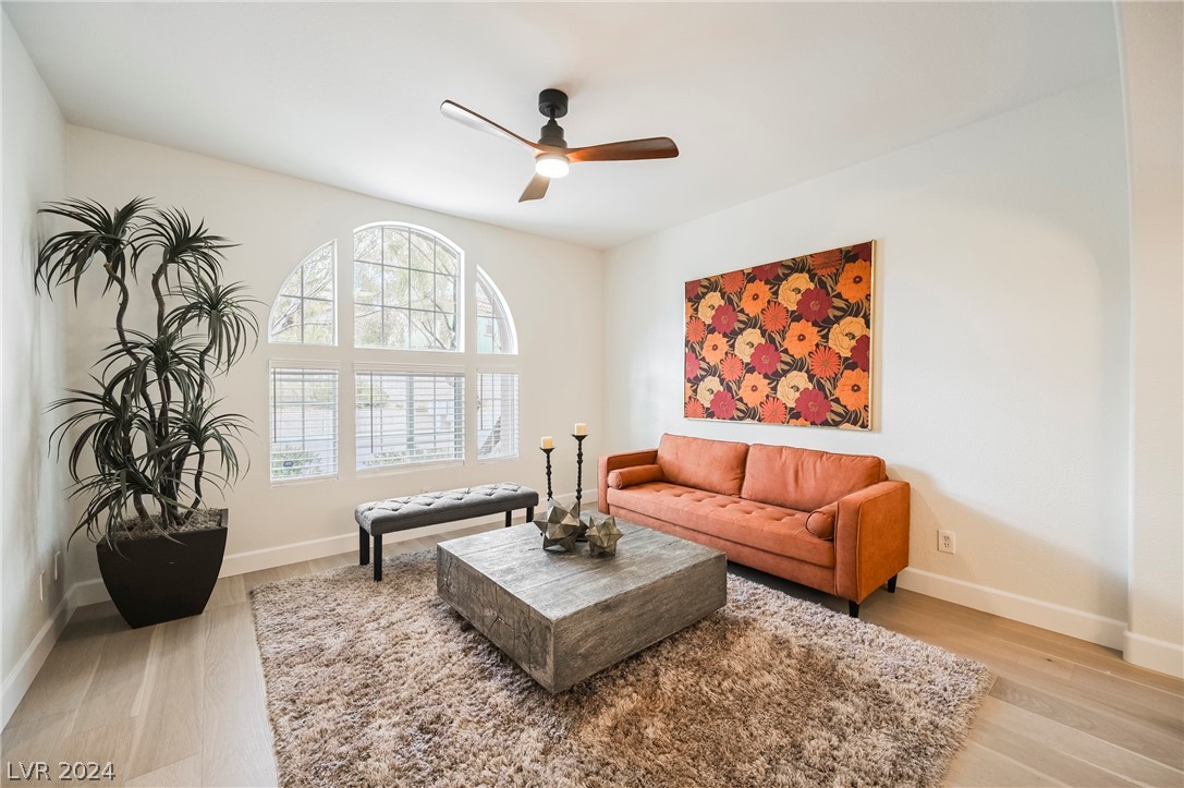 932 White Feather Lane