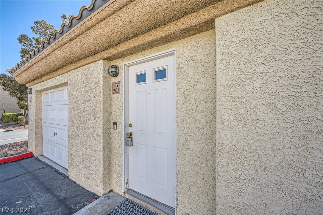 3601 Pintadas Street 203