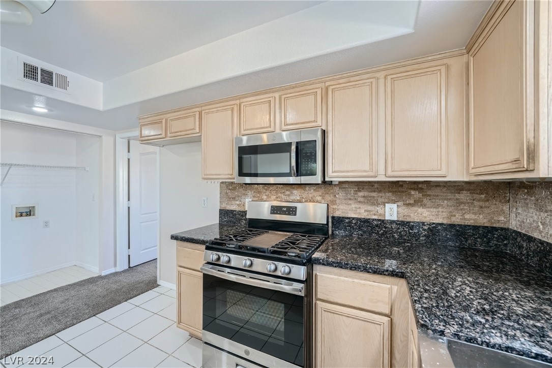 3601 Pintadas Street 203
