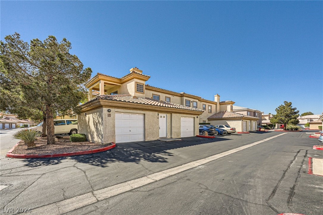 3601 Pintadas Street 203