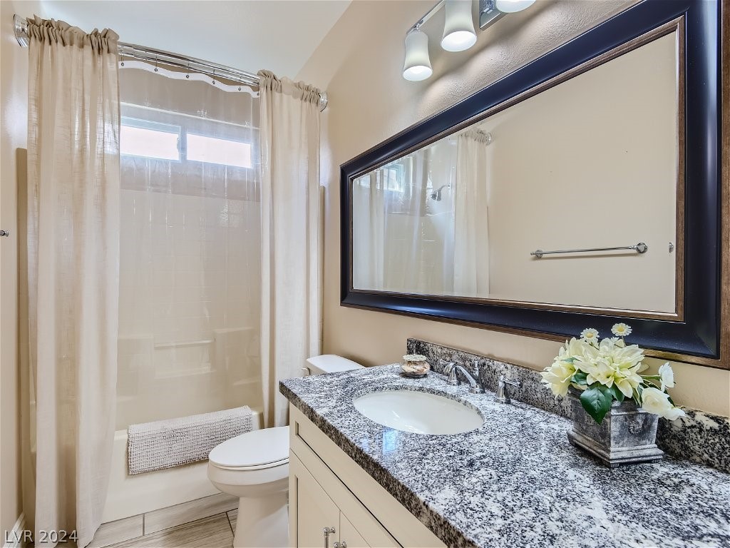 4507 Regalo Bello Street