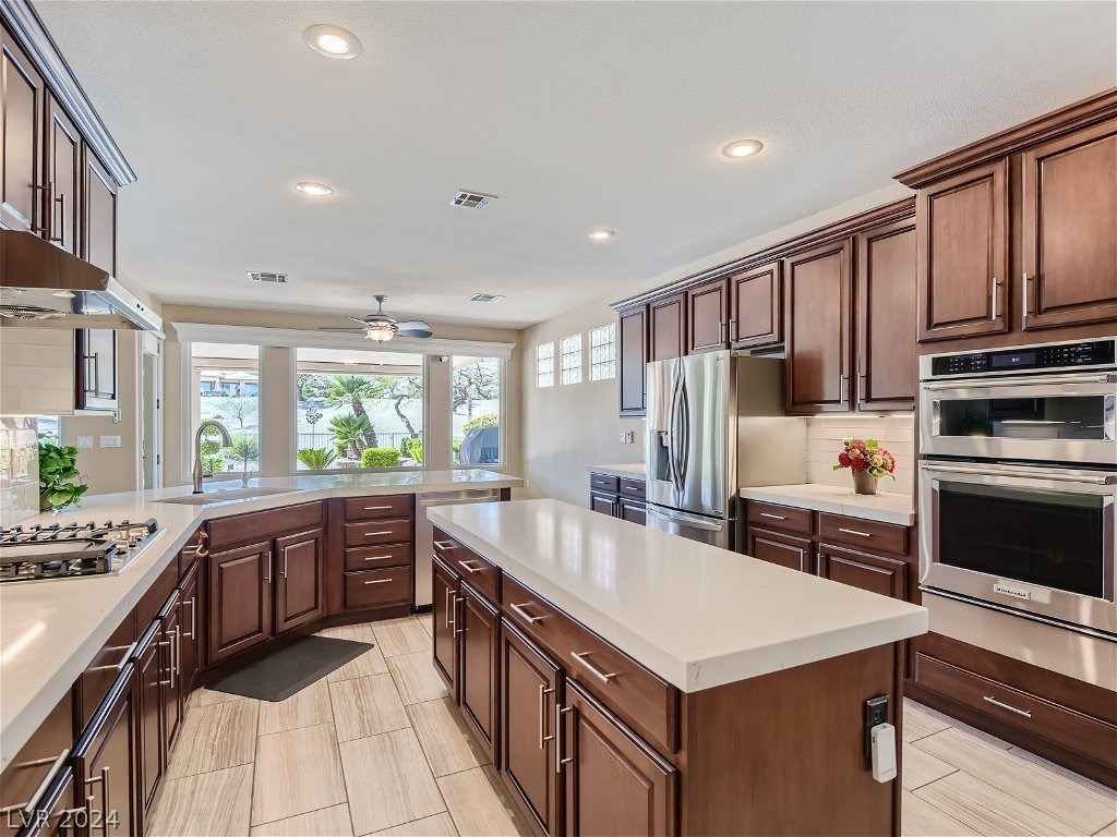 4507 Regalo Bello Street