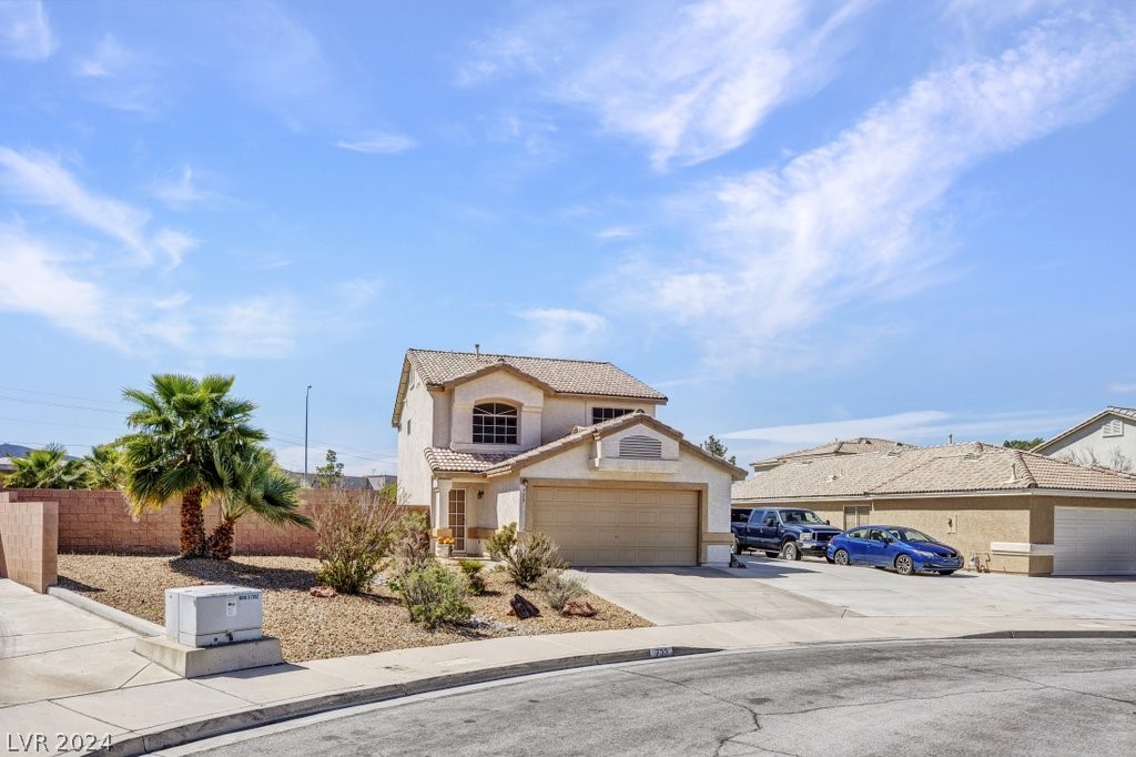 733 Tawney Eagle Street